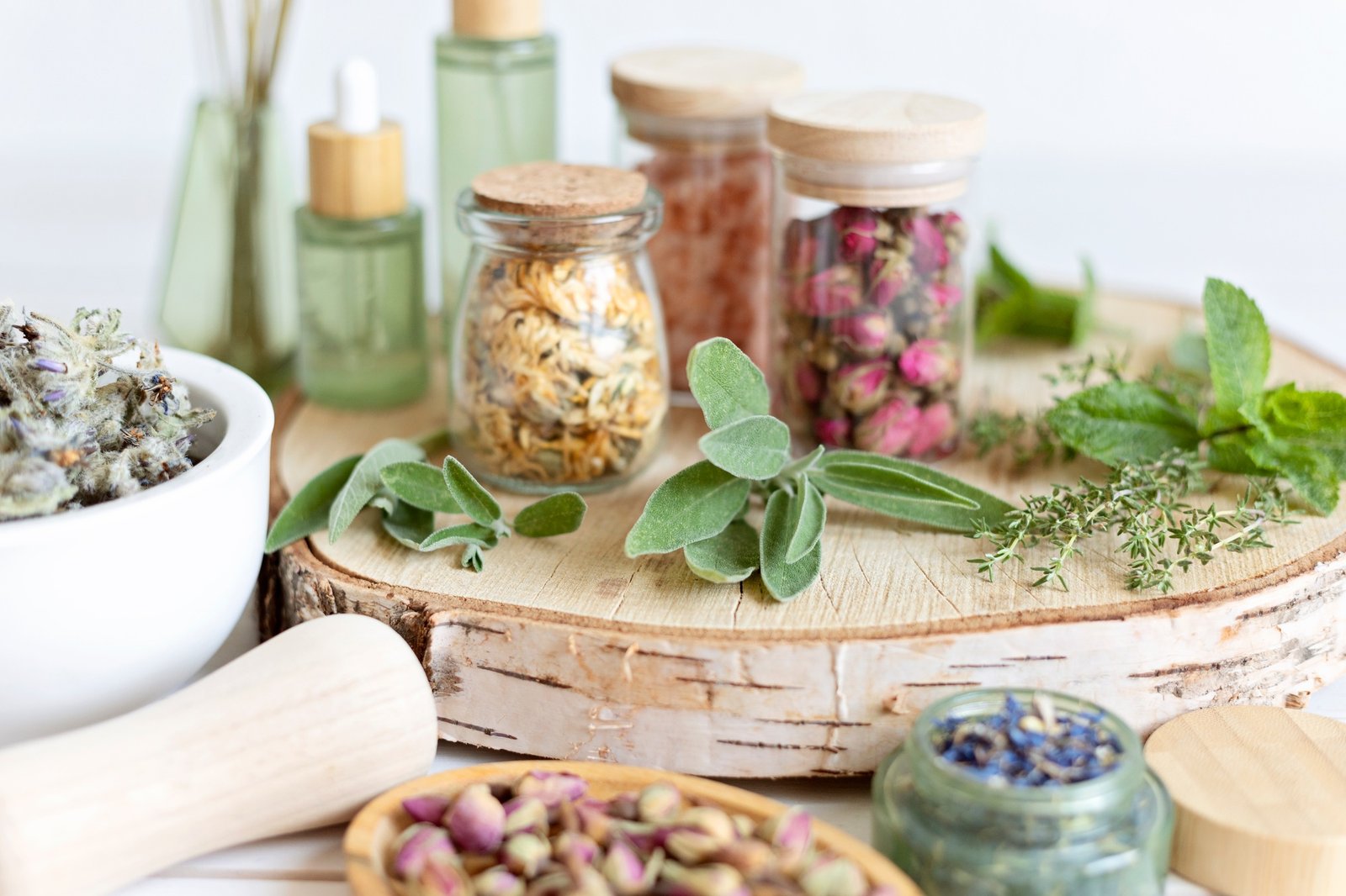 Botanical blends, herbs, essencial oils for naturopathy